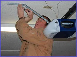 Neighborhood Garage Door Service Indianapolis, IN 317-606-2797 - garage-doors